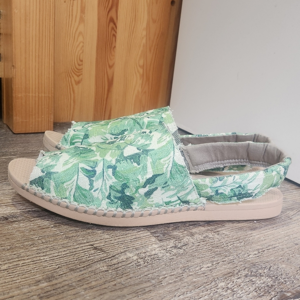 Reef Women's Escape Sling Sandal Size 9 Green Tropical Palm Print - Picture 4 of 9